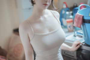 ZziZzi-cos摄影作品[写真合集]