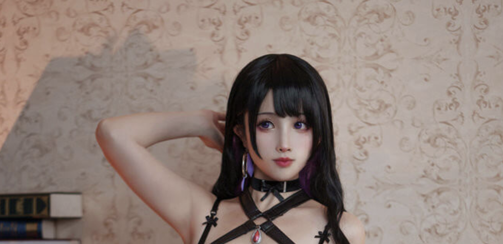 Rioko 凉凉子震撼新作：雪女与牛头人的奇幻视觉冲击